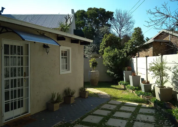 Limonite Guesthouse
